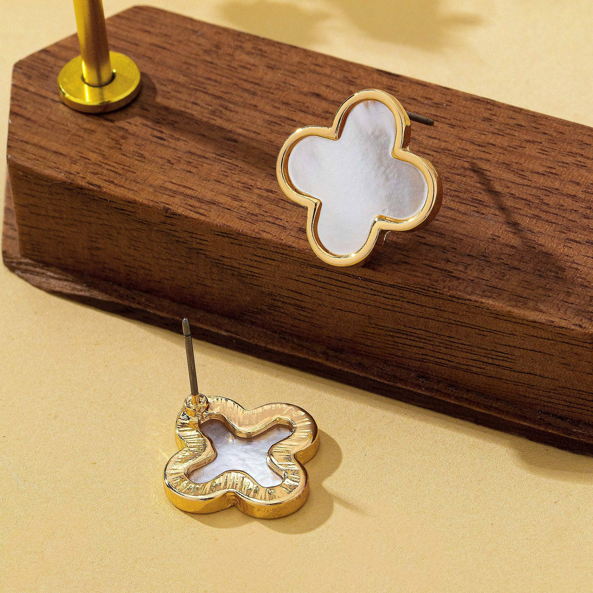 Mother of Pearl Clover Stud Earrings